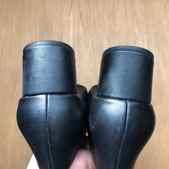 Naturalizer Women's Black High Heels | Size 7M - Picture 7 of 9